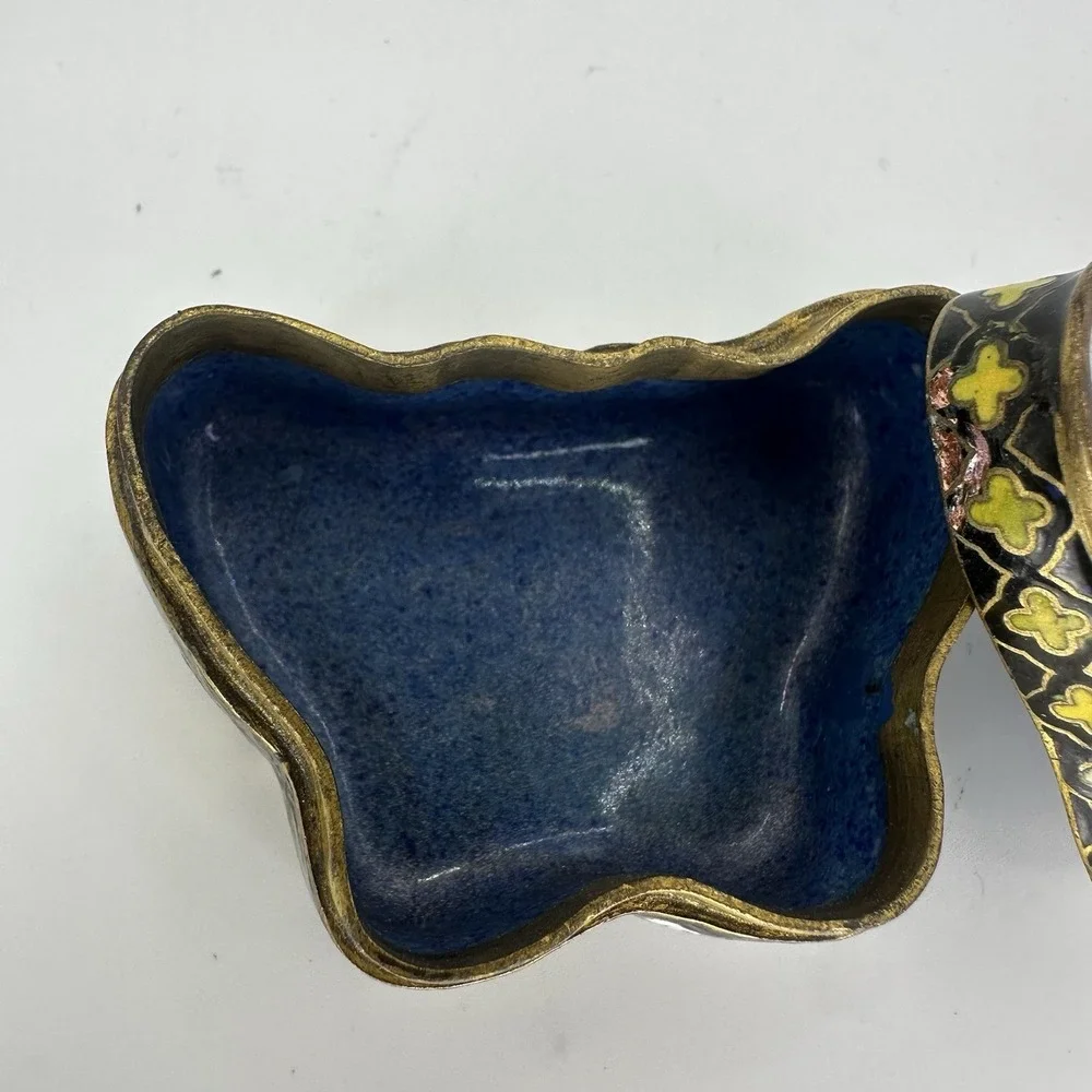 Cloisonné Enamel On Brass Butterfly Shape Trinket Pill Box Multi Color‎ Vintage